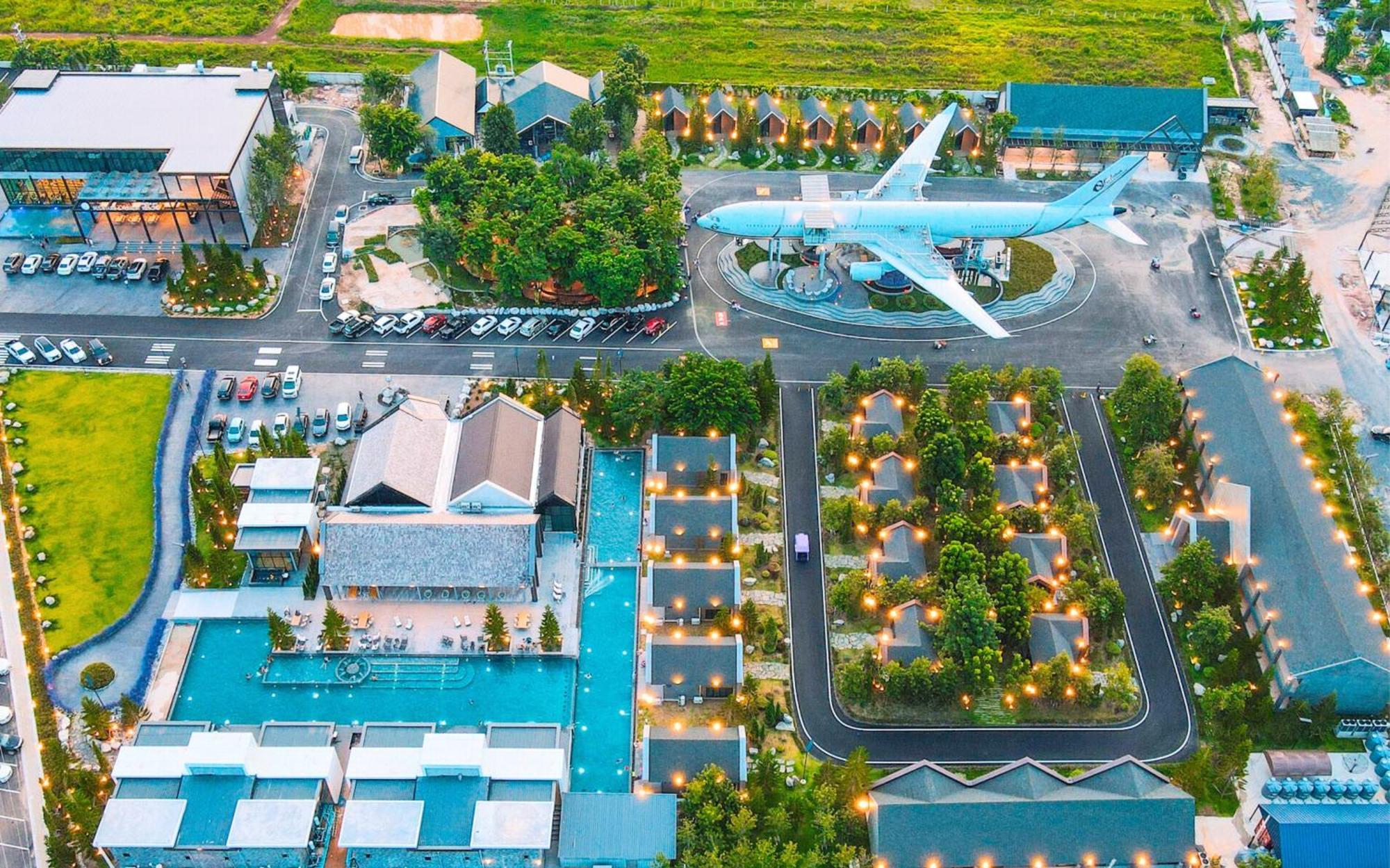 See Stars & Forest Resort Amphoe Sawang Daen Din Exteriör bild