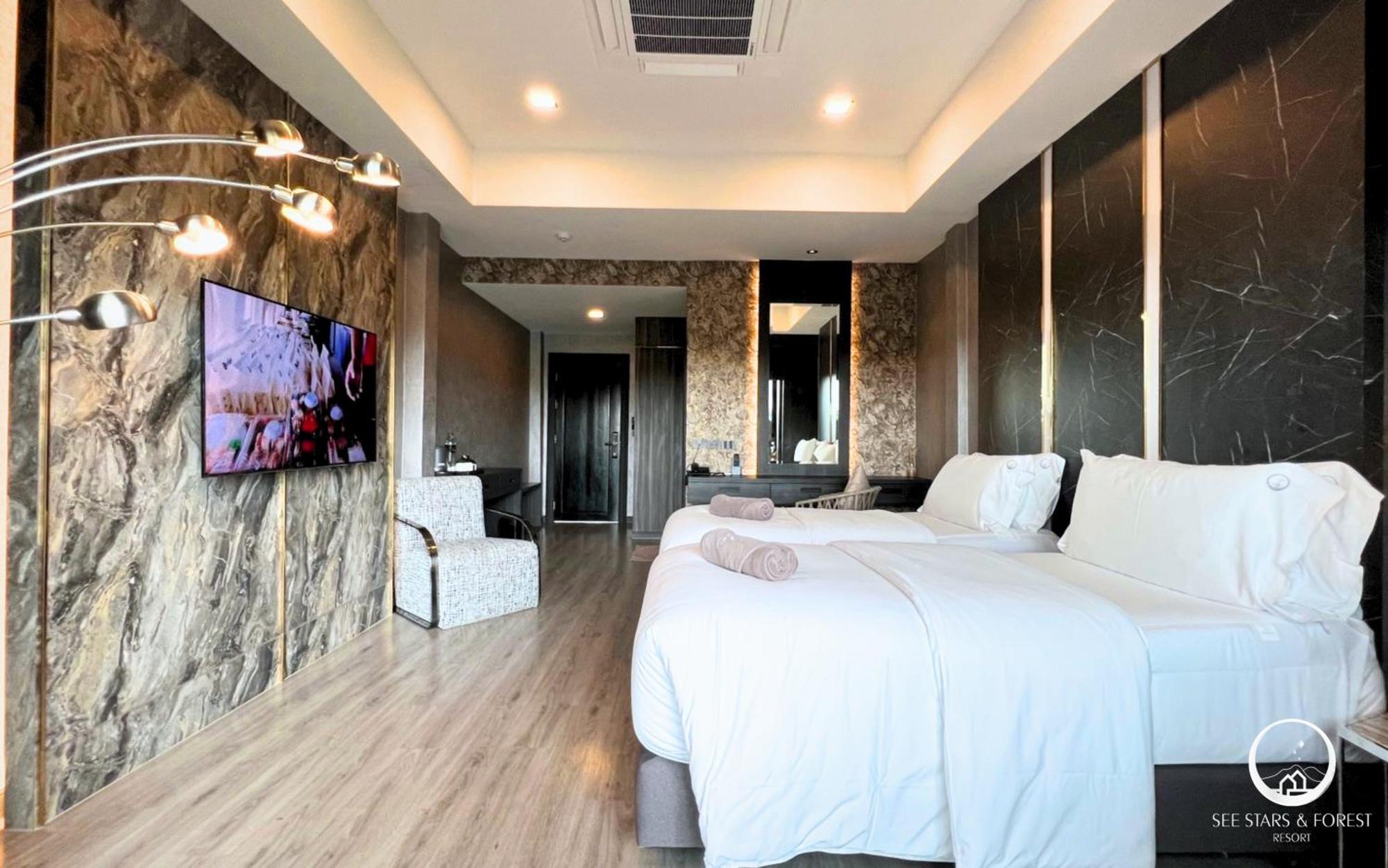 See Stars & Forest Resort Amphoe Sawang Daen Din Exteriör bild