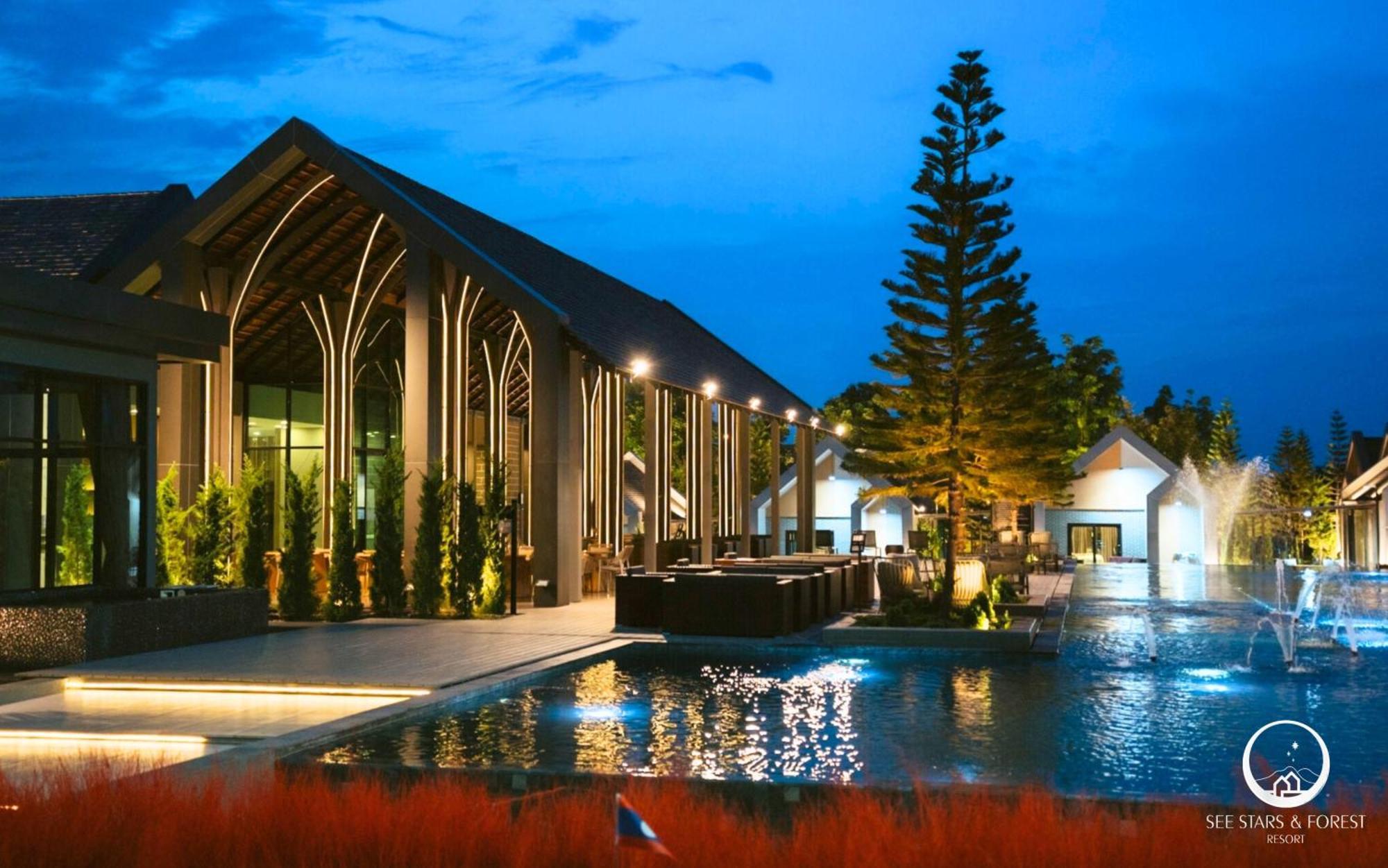See Stars & Forest Resort Amphoe Sawang Daen Din Exteriör bild