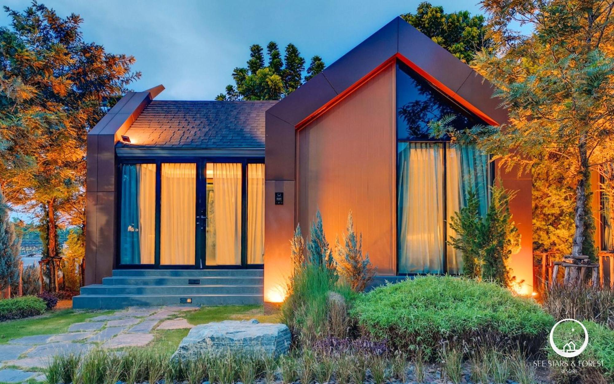 See Stars & Forest Resort Amphoe Sawang Daen Din Exteriör bild